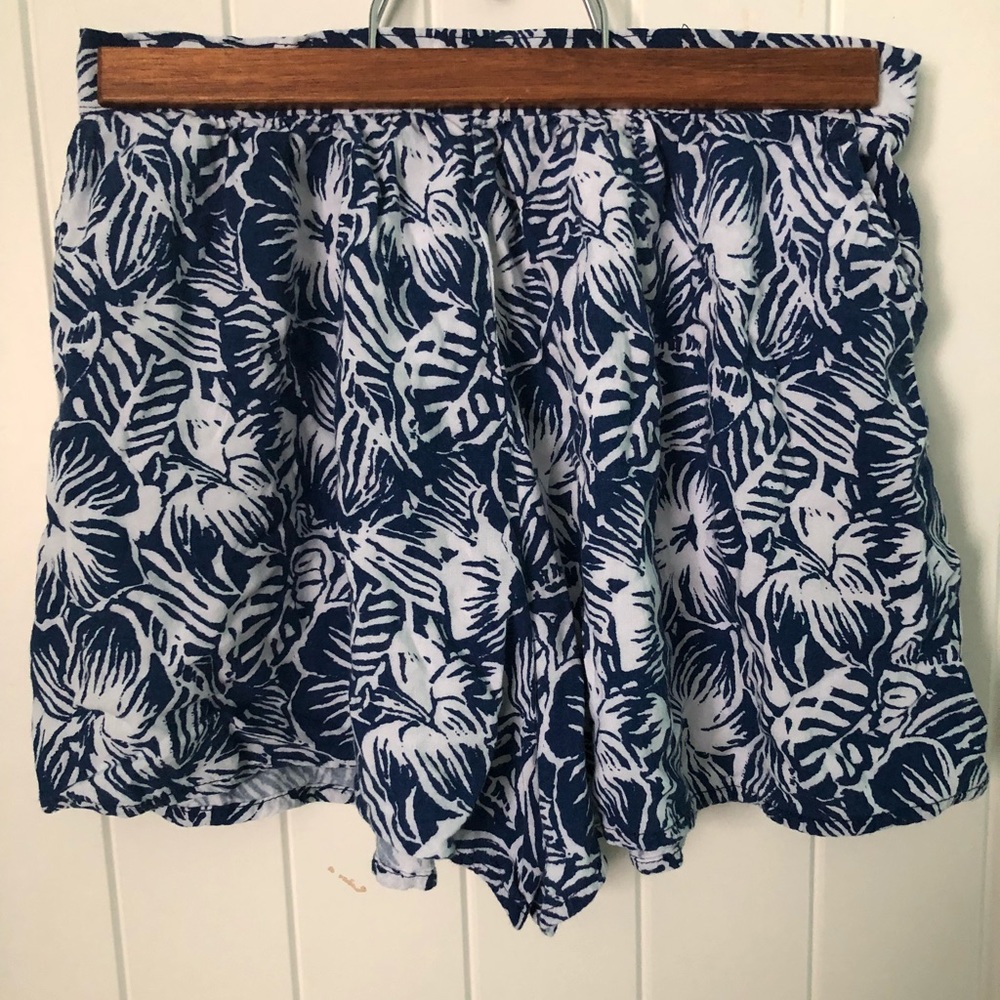 Hollister flower printed blue flowy shorts